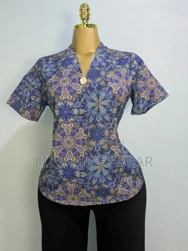 Office Shirt Sleeve Blouse · Photo 1