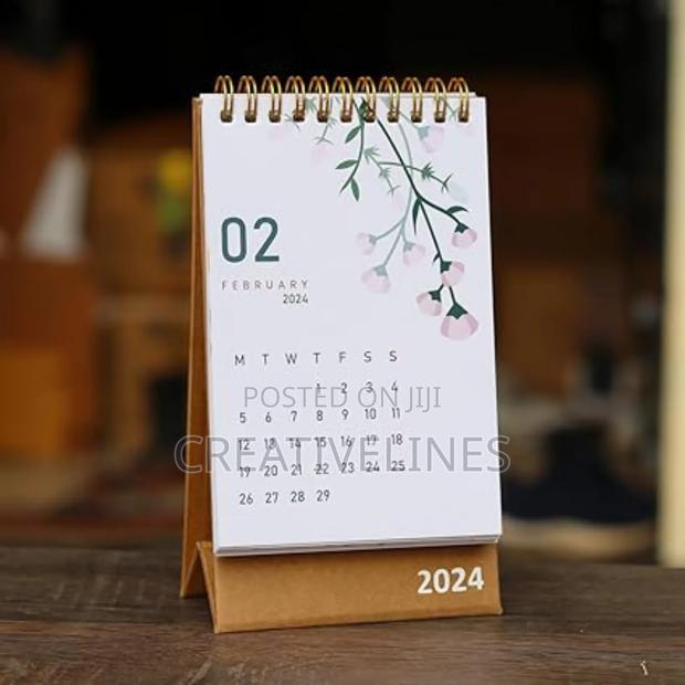 Tabletop Calendar · Photo 3