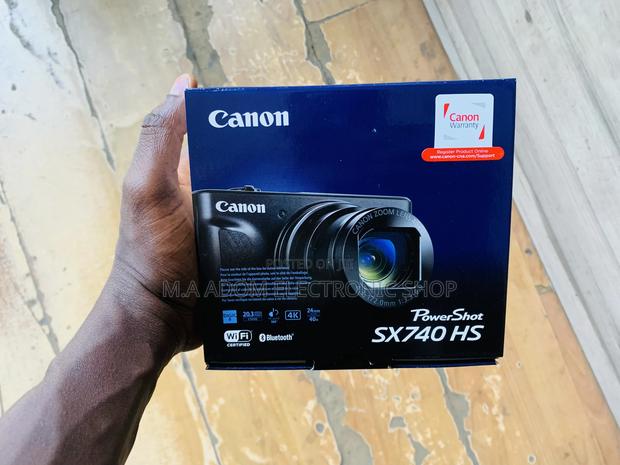 Take All Your 4 Videos With This Powershots Camera · Photo 1