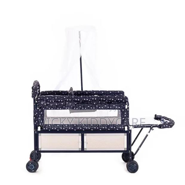 Baby Push Push Metal Cot · Photo 1