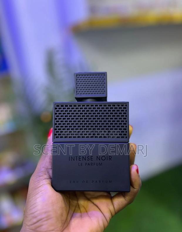 Intense Noir Perfume · Photo 1