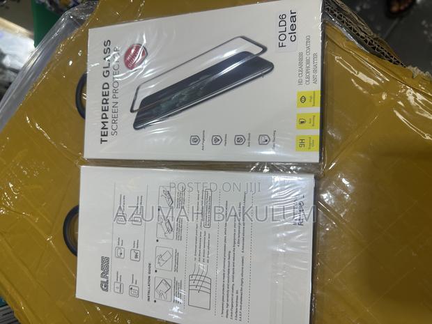 Samsung Galaxy Z Fold 6 Clear Screen Protector · Photo 5