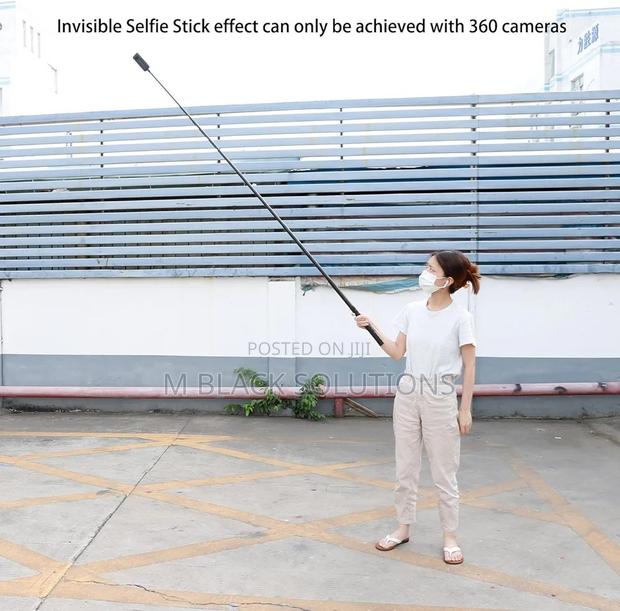 Insta 360 Invisible Selfie Stick · Photo 2