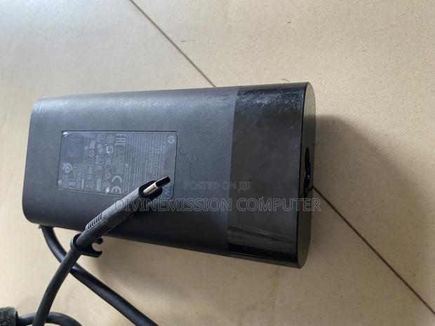 Hp Type C 5v,9v,10v,12v,25v,20v-4.5a, (90w)Uk Used · Photo 6