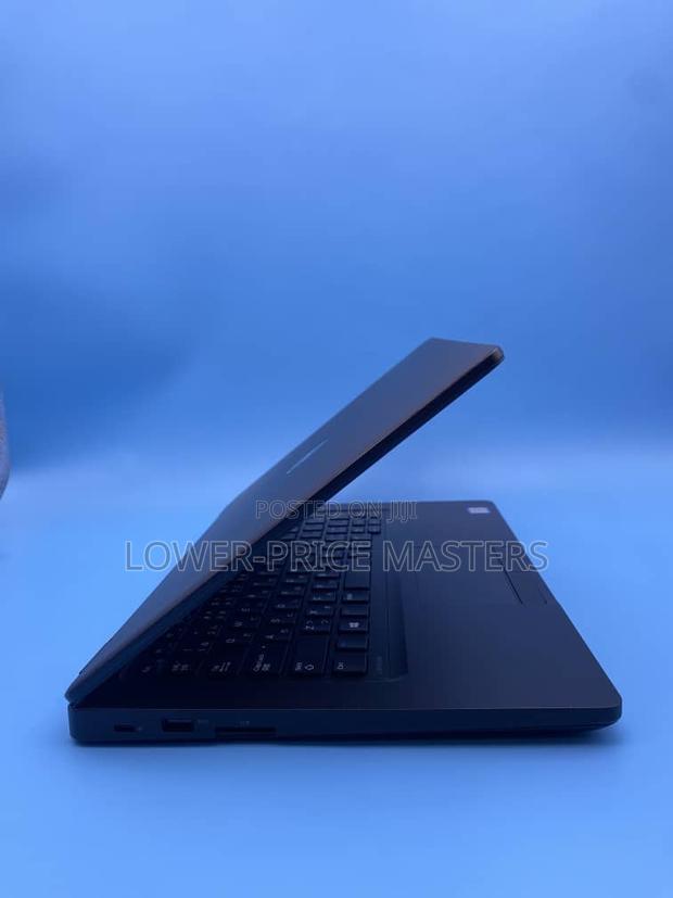 New Laptop Dell Latitude 5480 8GB Intel Core I7 SSD 256GB · Photo 2