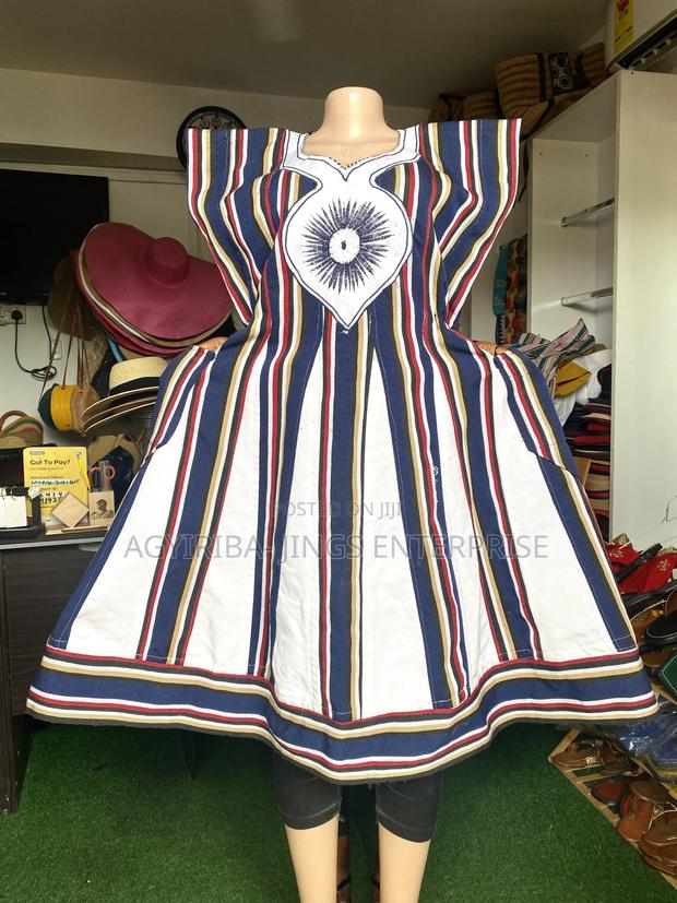 Smock Dress · Photo 2