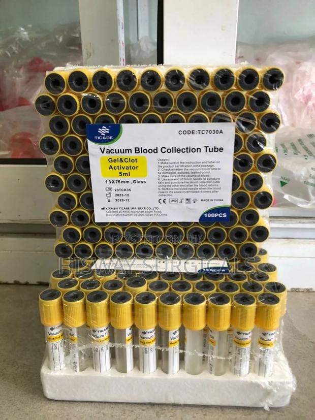 Vacuum Blood Collection Tube · Photo 1