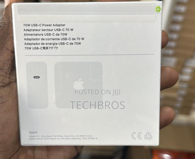 Original Apple Macbook M3/M4 Pro 70w Charger- Adapter · Photo 3