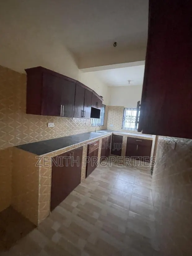 2bdrm Apartment in Zenith Realty, Old Barrier for rent · Photo 1