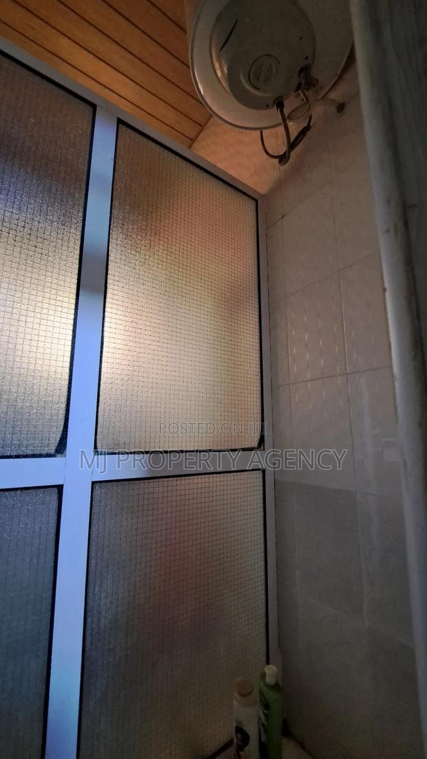 3bdrm House in Community 22, Tema Metropolitan for sale · Photo 5