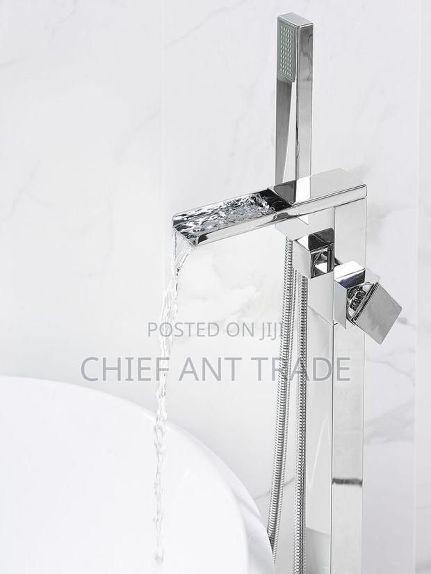 Standing Bath Mixer / Stand Shower (8402c) Chrome · Photo 2