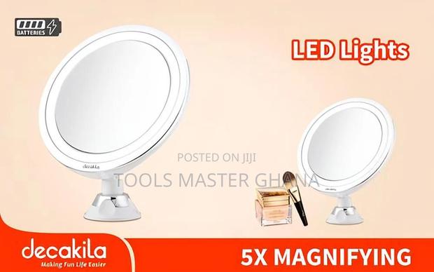 Makeup Mirror - Kmtt062w · Photo 1