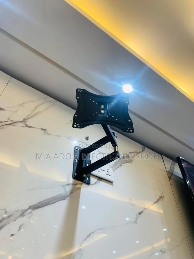 Corner Wall Mount 32-55inch · Photo 1