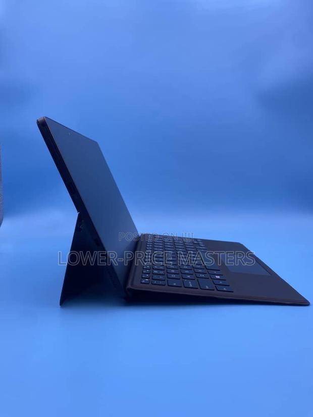 New Laptop Dell Latitude 5290 16GB Intel Core I5 SSD 256GB · Photo 2