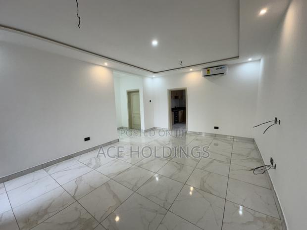 2bdrm Apartment in School Junction, Nmai-Dzorn for rent · Photo 3