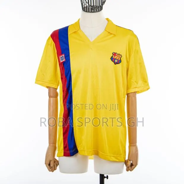 1984-86 Barcelona Retro Away Jersey · Photo 1