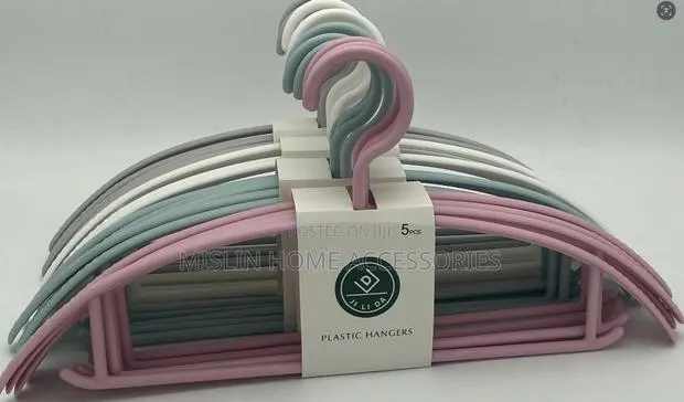Quality Hangers · Photo 1