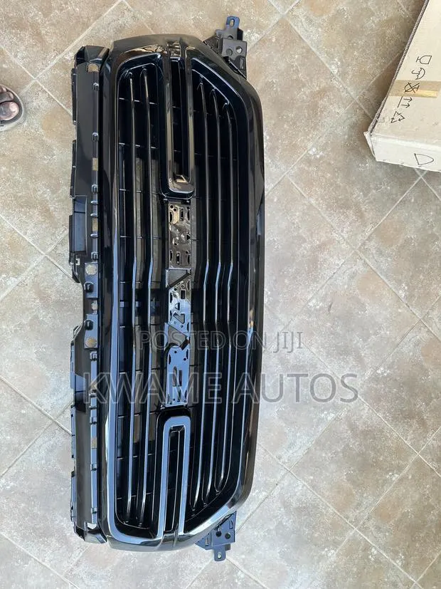 Dodge Ram 1500 2020 2021 2022 Top Grilles · Photo 1