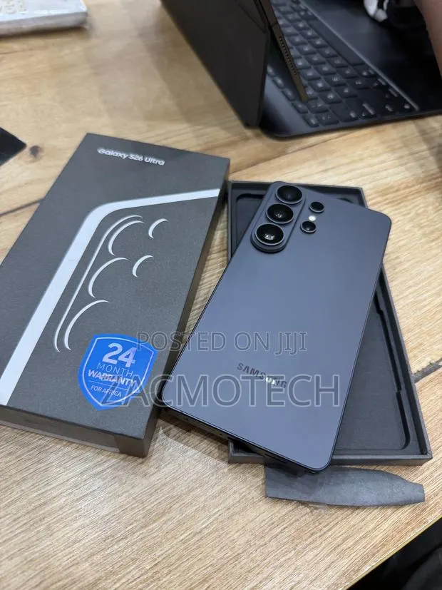 New Samsung Galaxy S26 Ultra 5G 256 GB Black · Photo 1