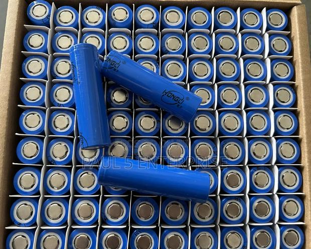 3.7v 18650 Lithium Reachargeable Batteries Wholesale and Retail · Photo 2