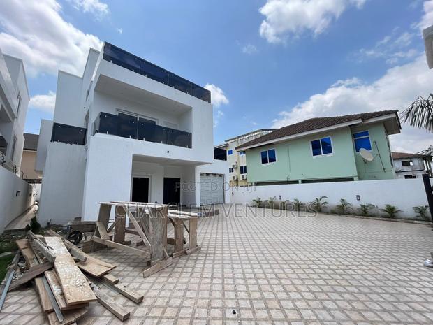 5bdrm House in Charclem Ventures, East Legon for sale · Photo 4