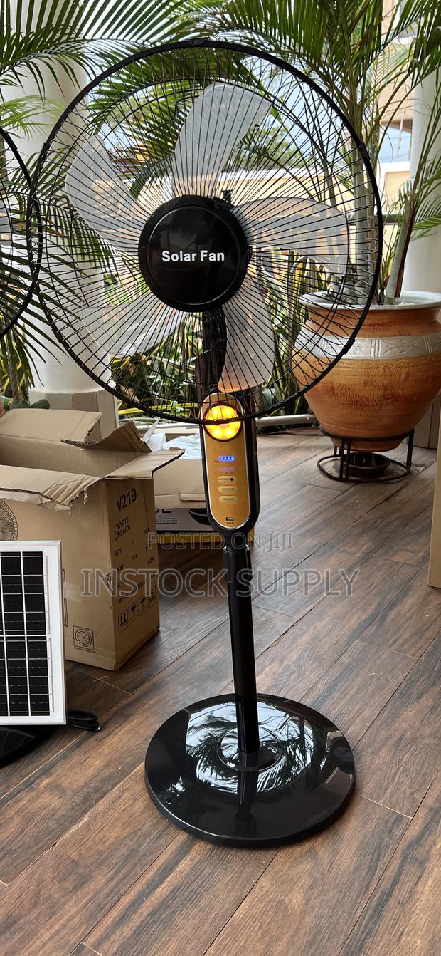 Rechargeable Fan Solar Fan + Mosquito Away · Photo 2