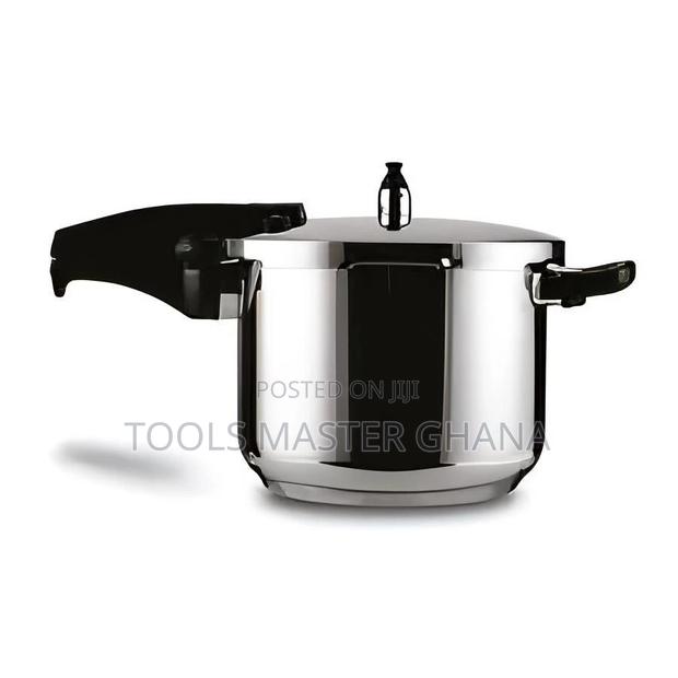 Stainless Steel Pressure Cooker - Kmer017m · Photo 1