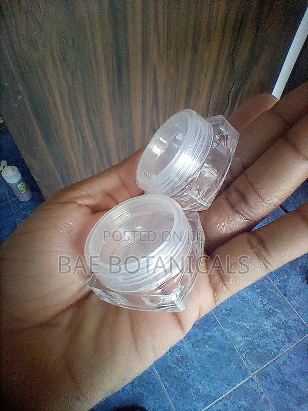 Clear Cosmeticjar 10 Grams Size · Photo 2