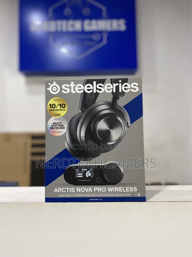 Steelseries Arctis Nova Pro Wireless System Gaming Headset · Photo 2