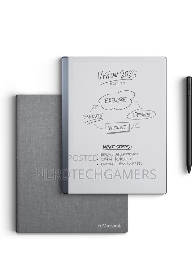Remarkable Essentials – Gray | Remarkable 2 Paper Tablet · Photo 3