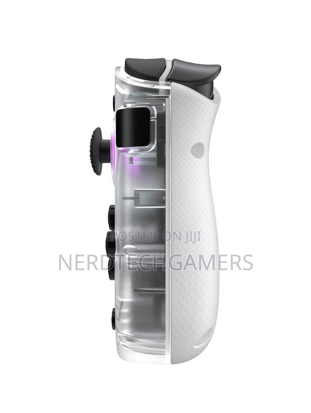 CRKD Nitro Deck+ Handheld Pro Controller for OLED Model · Photo 4
