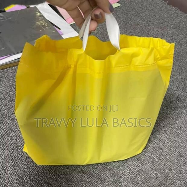 New Plain Drawstrings Coloured Bags · Photo 6