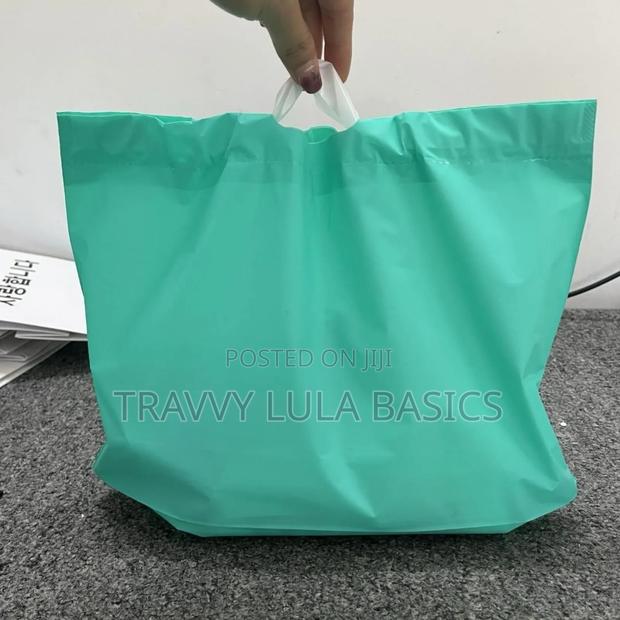 New Plain Drawstrings Coloured Bags · Photo 1