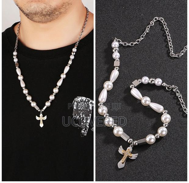 High Quality Unisex Chains · Photo 3