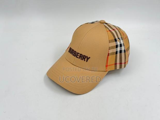 High Quality Designer Caps · Photo 1