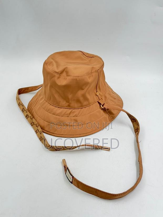 Gucci Bucket Hat · Photo 1