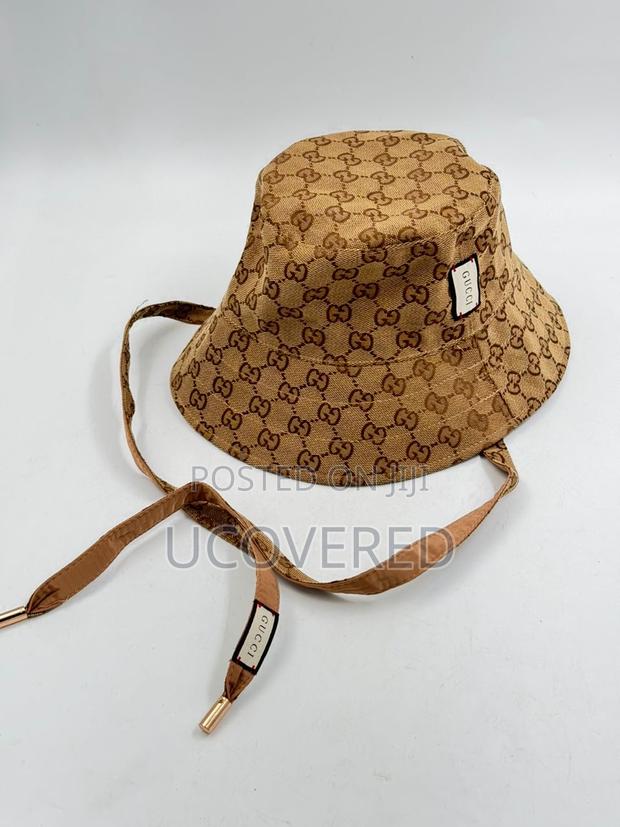 Gucci Bucket Hat · Photo 2