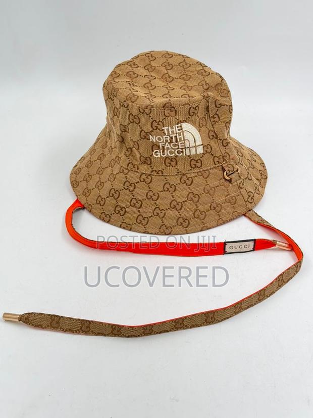 Gucci Bucket Hat · Photo 3