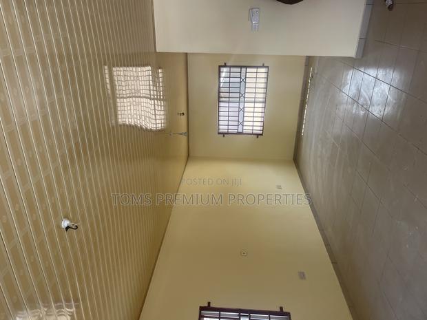 2bdrm Block of Flats in Amasaman for sale · Photo 7