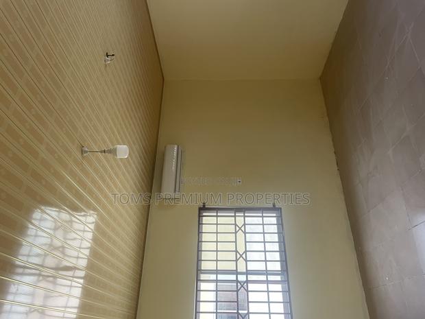2bdrm Block of Flats in Amasaman for sale · Photo 5