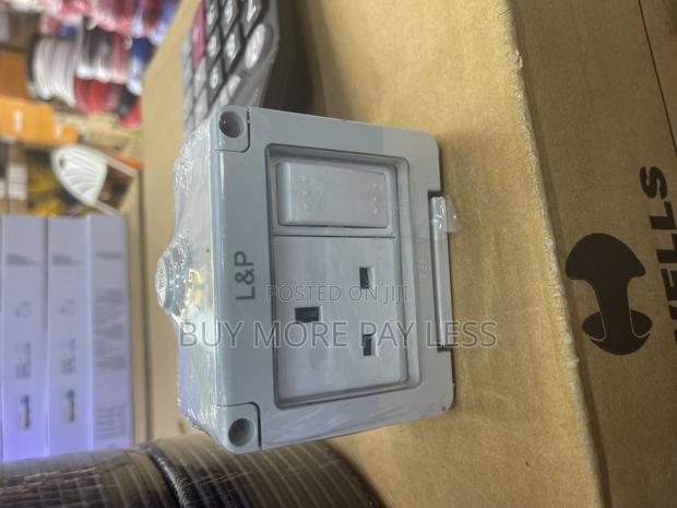 IP65 Water Proof Socket Single and Double Socket · Photo 2