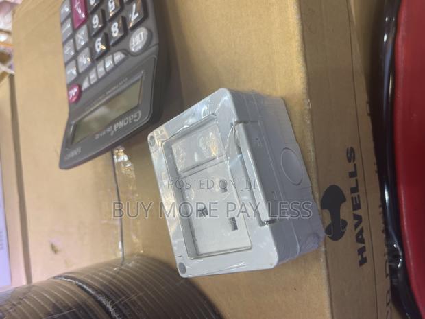 IP65 Water Proof Socket Single and Double Socket · Photo 4