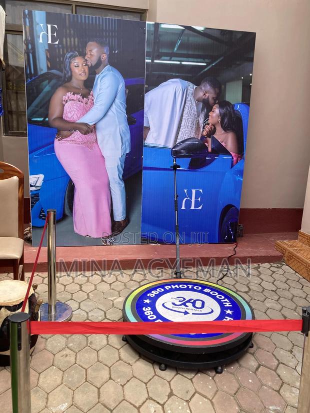 360 Photobooth, Magazine Booth, Audio Guestbook,Water,Mirror Signage · Photo 3
