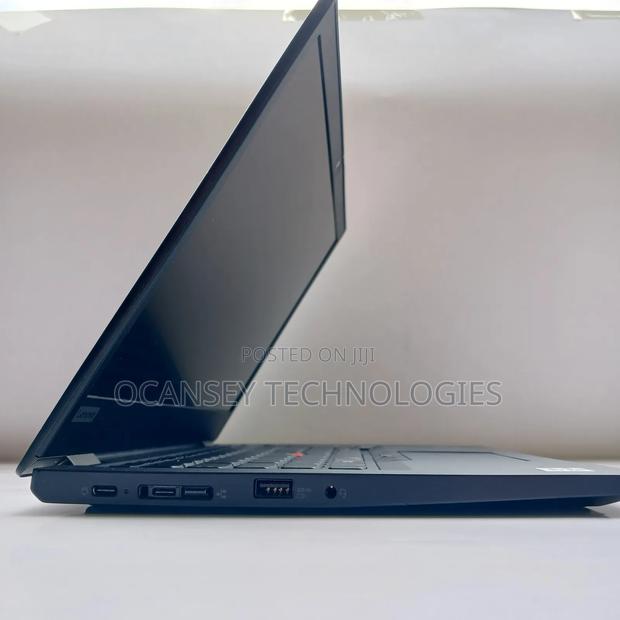 Laptop Lenovo ThinkPad 13 8GB Intel Core i5 SSD 256GB · Photo 6