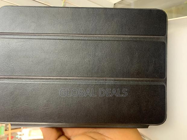 Original iPad Mini Leather Cover · Photo 3