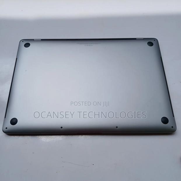 Laptop Apple MacBook Pro 2019 16GB Intel Core i7 SSD 512GB · Photo 6