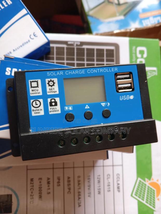 Solar Charge Controller 10A · Photo 1