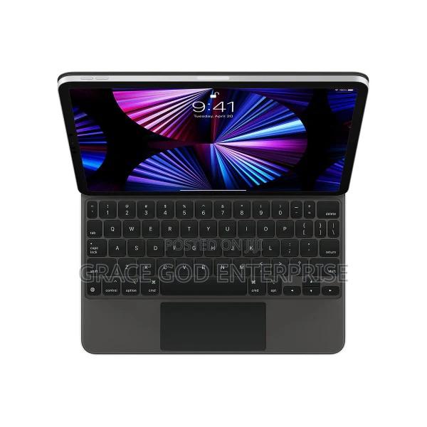 Apple Magic Keyboard for iPad Pro 11 · Photo 2