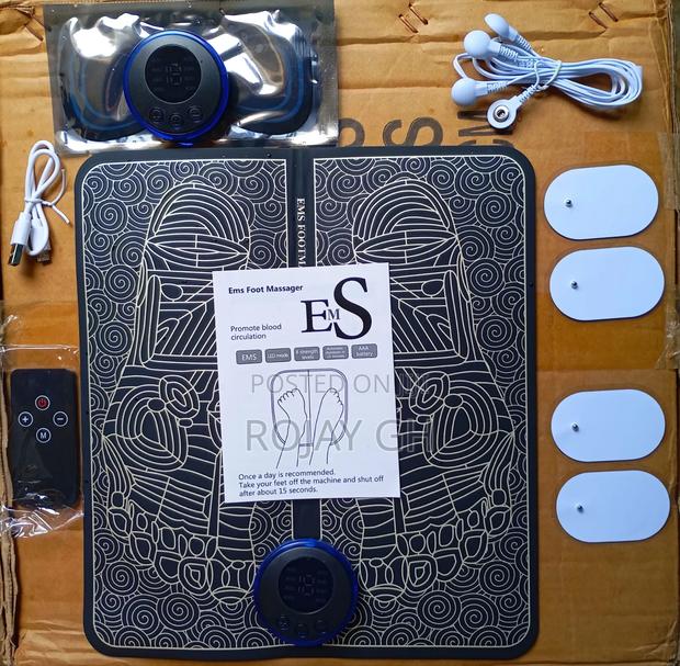 Triple Combo - EMS Foot Massager + Neck Massager + 4 Patches · Photo 3