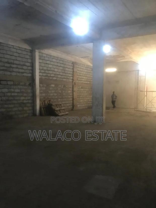 160 Square Metre Warehouse at Tudu for Rent · Photo 2